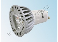Светодиодная лампа GU10 3x1Вт 110-240В